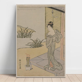 Jeune femme regardant un pot d'œillets - Suzuki Harunobu | Reproduction Tableau Décoration murale affiche copie