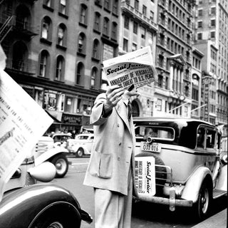 Le journal Social Justice vendu dans les rues de New York City - Dorothea Lange