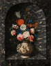 Bouquet de fleurs dans une niche en marbre noir et blanc - Georg Hinz — vy av konstverket