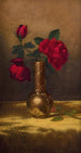 Röda rosor i en vas på japanskt sätt på ett guldbelagt sammetstyg - Martin Johnson Heade — vy av konstverket