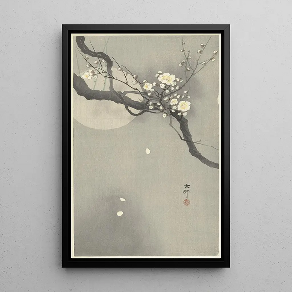blomster av prunranka och fullmåne - Ohara Koson — inramlat konstverk på väggen