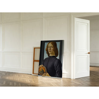 Reproduction Portrait d'un jeune homme tenant un médaillon - Sandro Botticelli