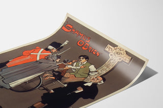 Vintageaffisch Shamus O’Brien, Opera Comique, visad på en böjd pappersyta, perspektivvy.