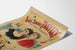 Vintageposter av systrarna Theylly, fantasifulla duettister